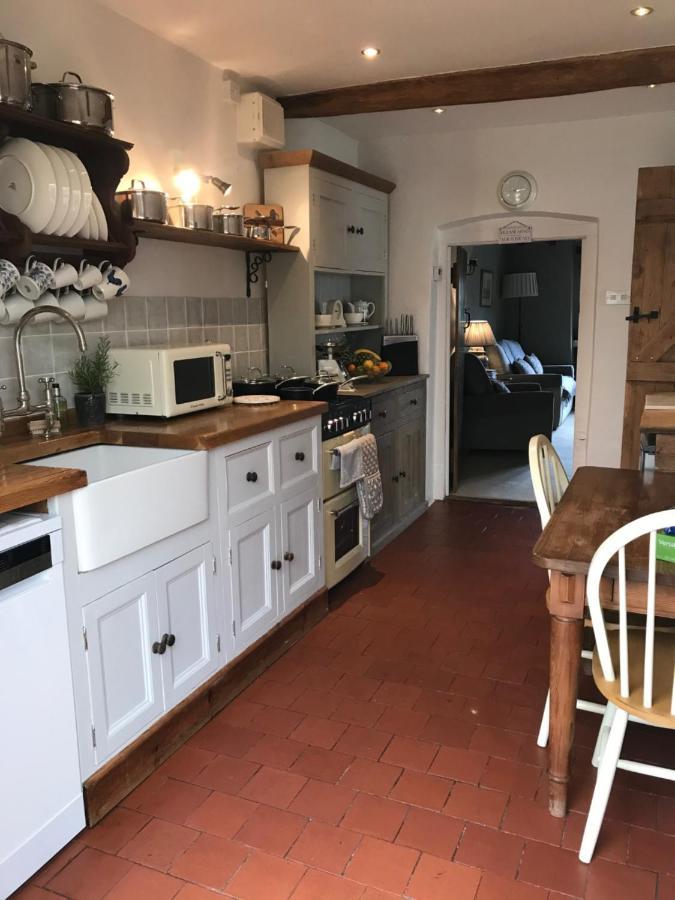 Bells Cottage Alderton  Exterior foto
