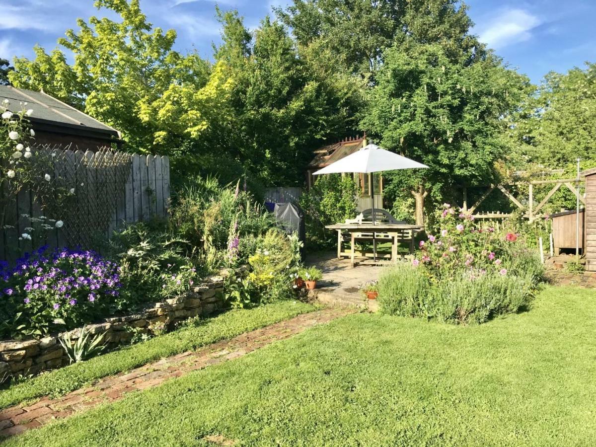 Bells Cottage Alderton  Exterior foto