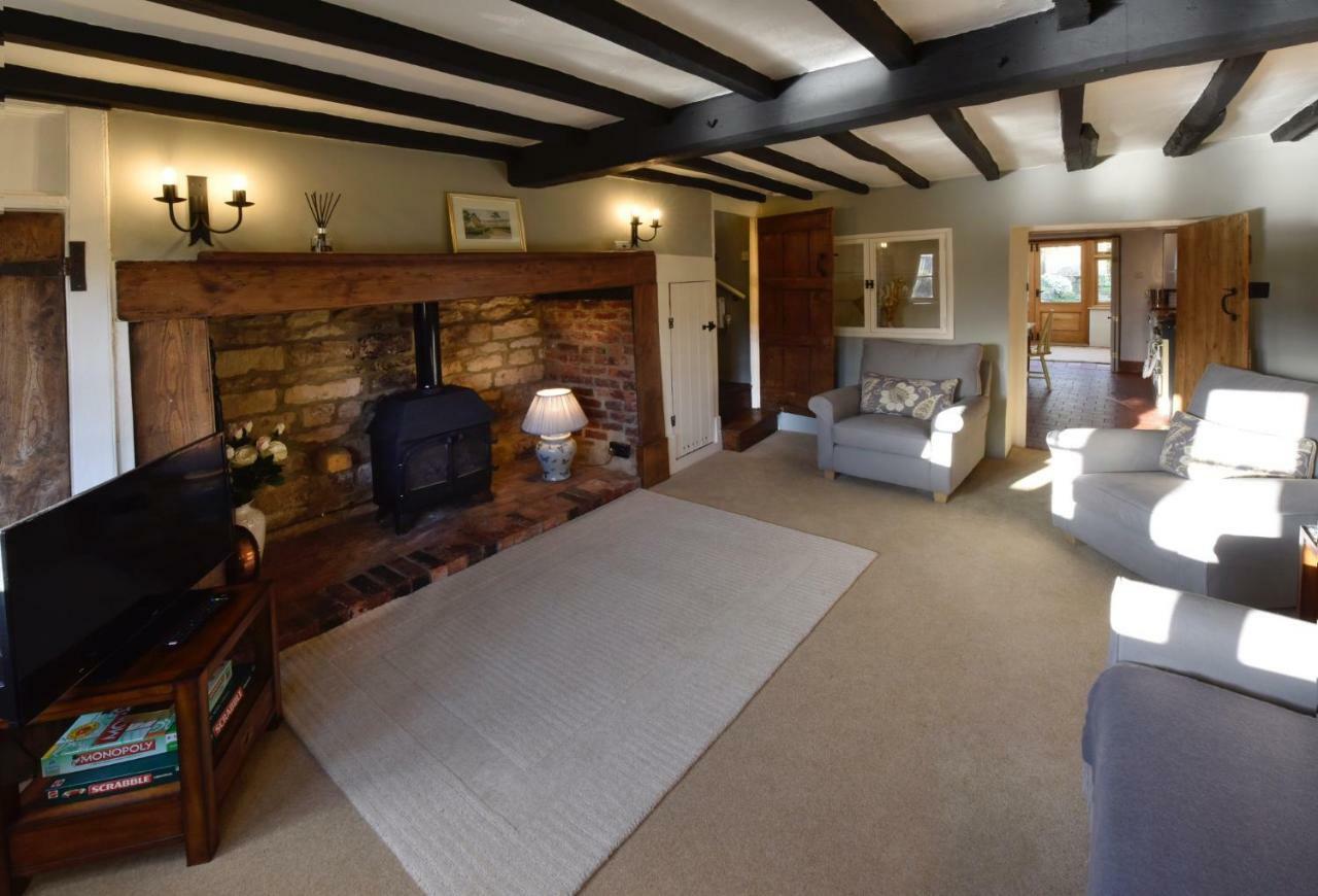 Bells Cottage Alderton  Exterior foto